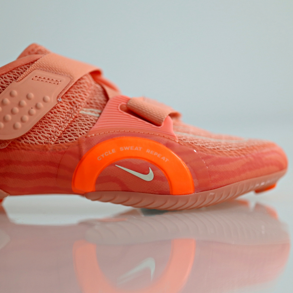 Nike cycle sneakers
